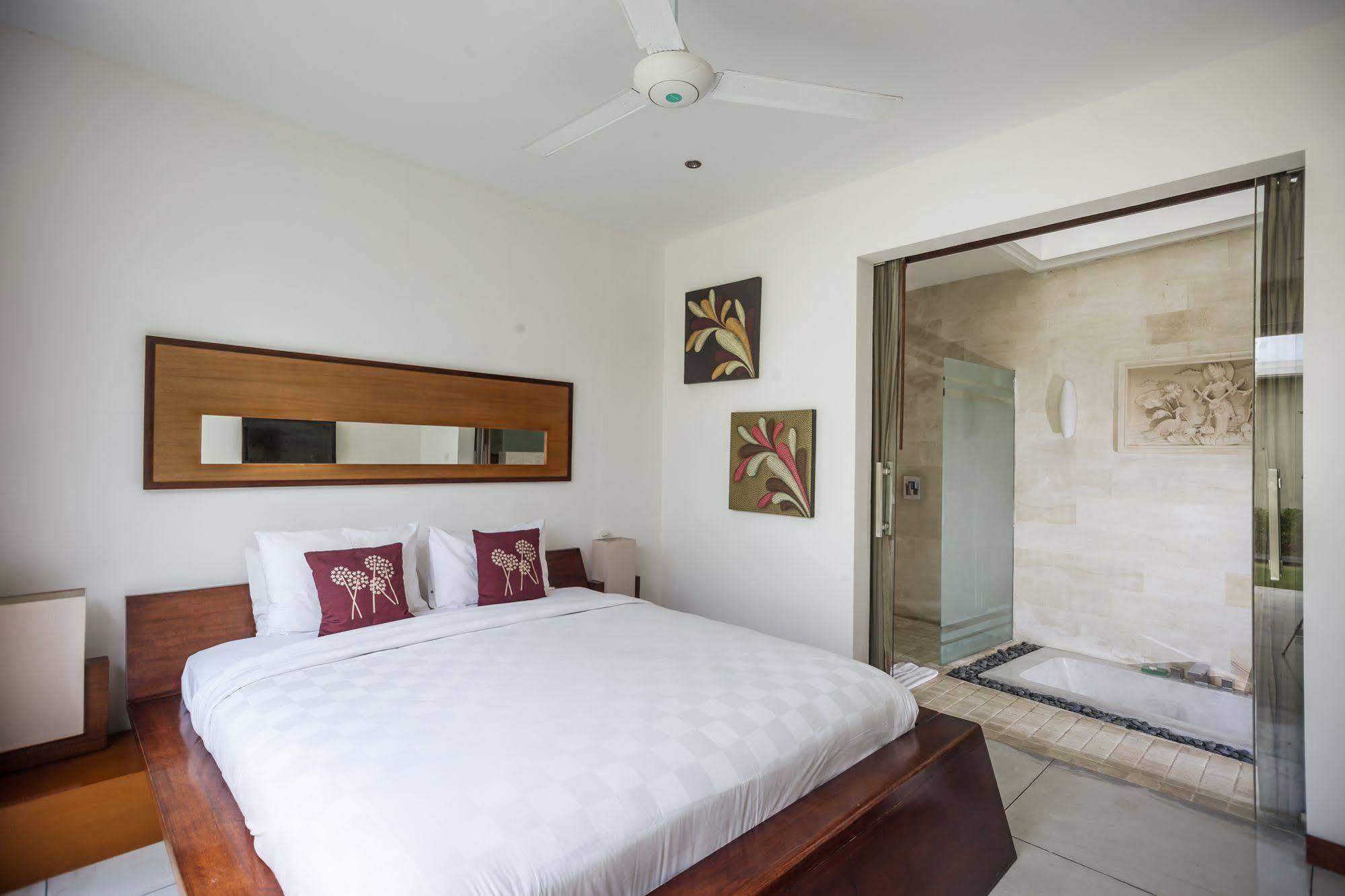 K Villas By Premier Hospitality Asia Seminyak Exterior foto